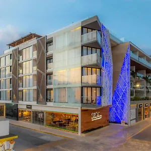The Fives Downtown & Residences, Curio Collection By Hilton Hotell